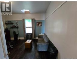 666 King, Bathurst, NB E2A1R1 Photo 40