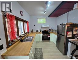 666 King, Bathurst, NB E2A1R1 Photo 16