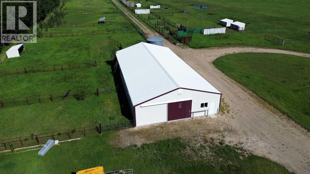 84'X41' BARN, 3 BOX STALLS, INSULATED TACK ROOM, PREPPED FOR TIE STALLS, NO POWER