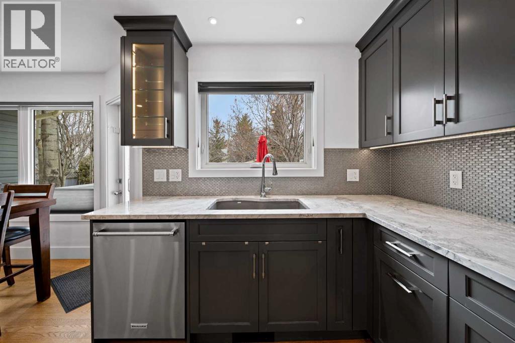 90 Riverview Circle SE - 7