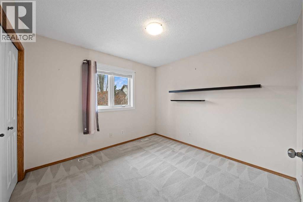 90 Riverview Circle SE - 25