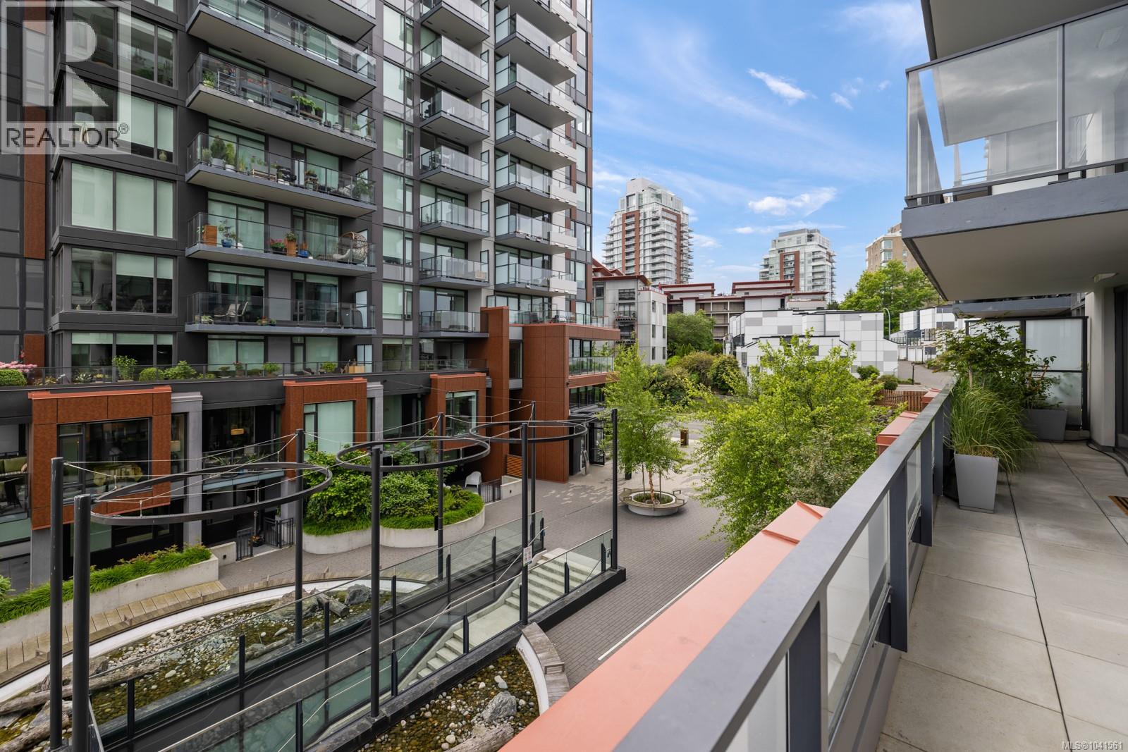 #303 369 Tyee Rd - 16