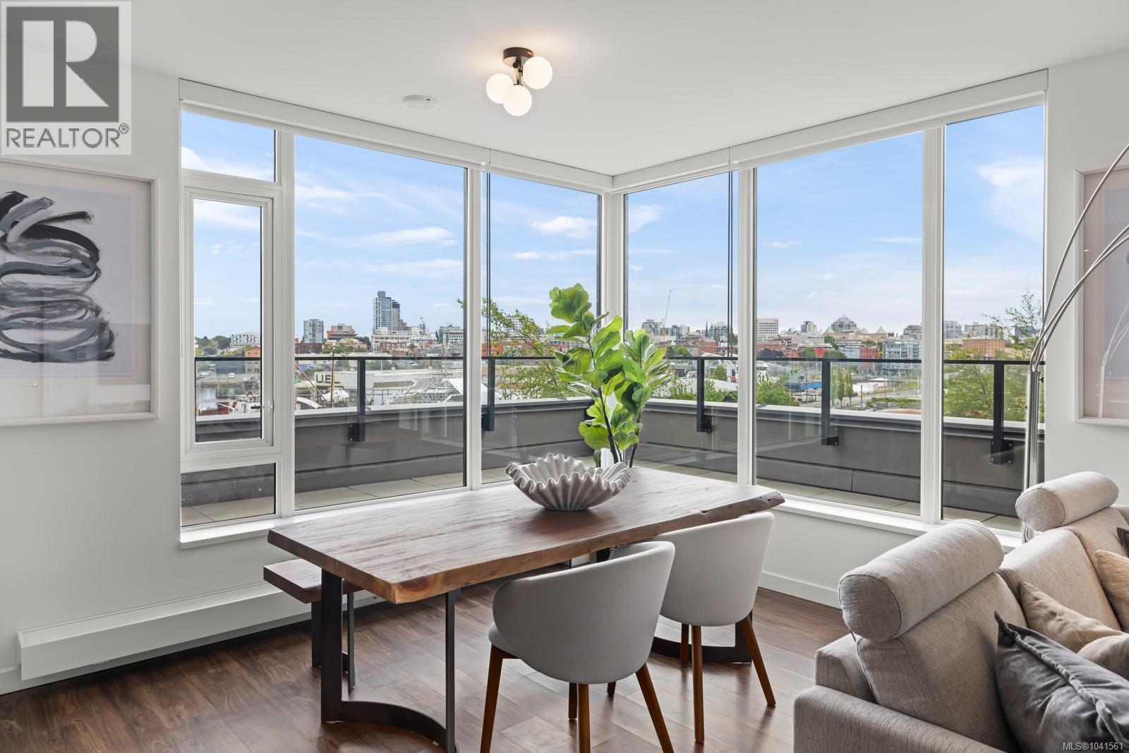 #303 369 Tyee Rd - 15