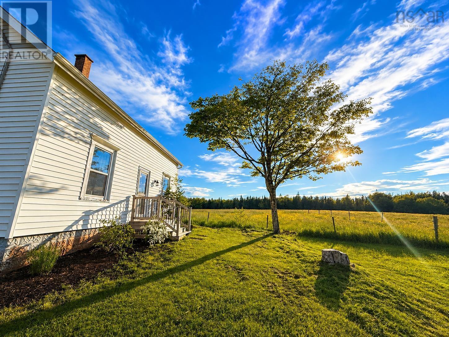 Property 31 of 49 of 98 Archibald Road