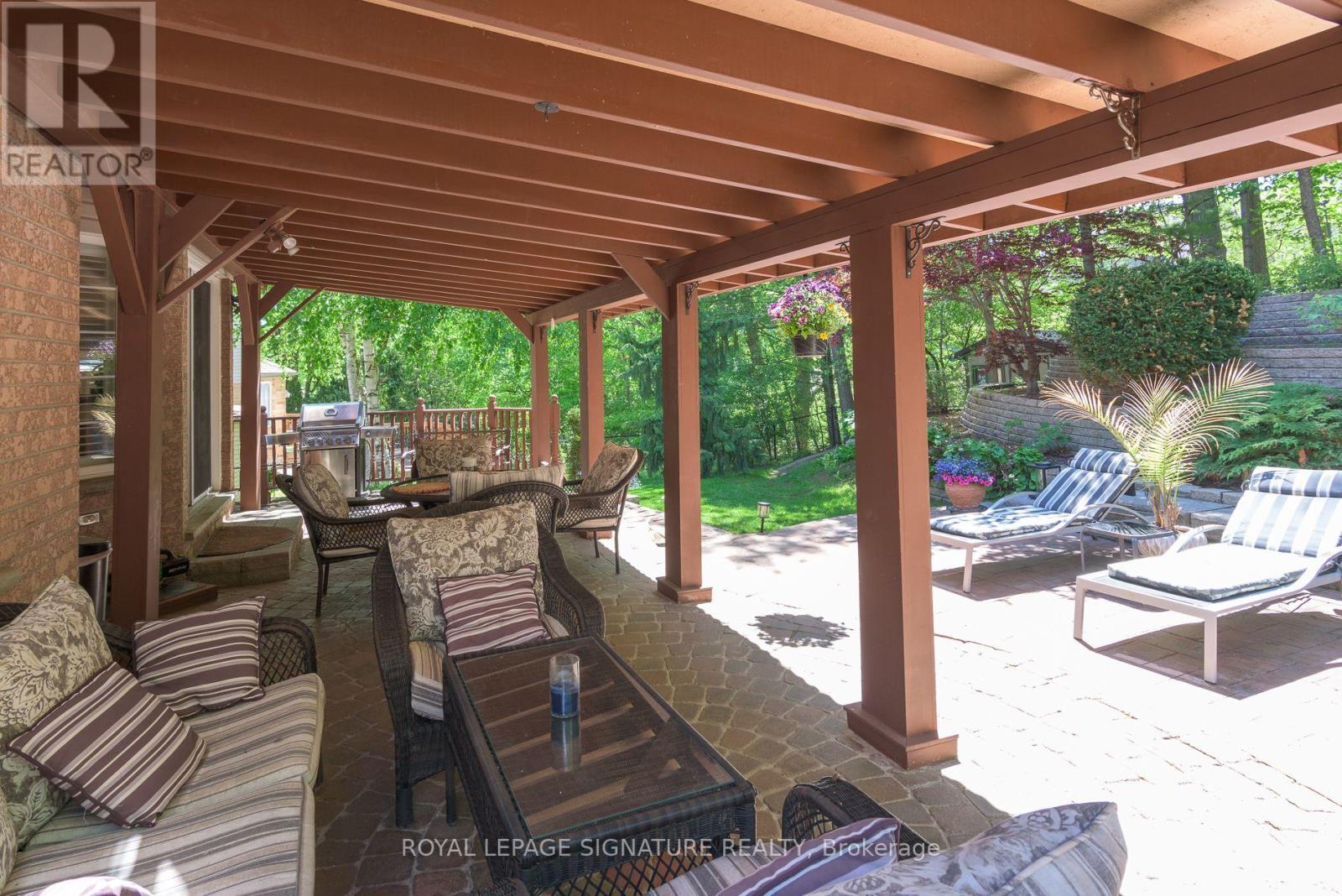 27 AUTUMN RIDGE TRAIL - 43