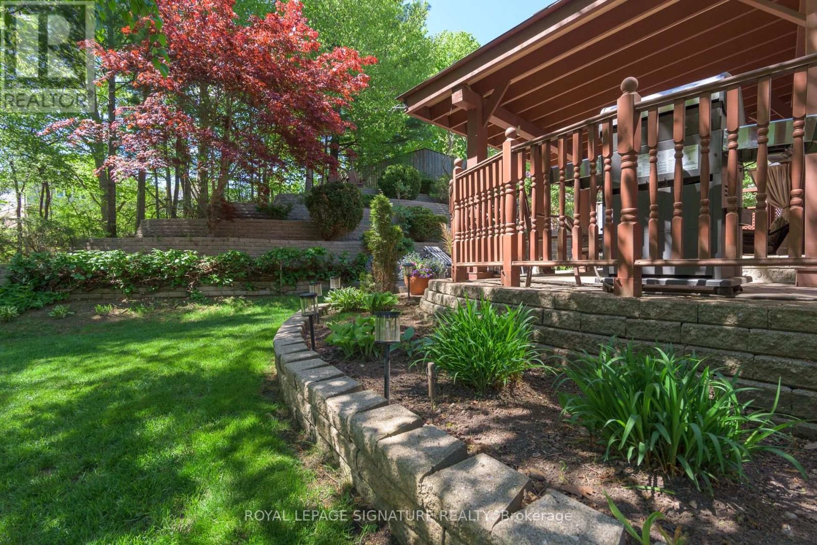 27 AUTUMN RIDGE TRAIL - 49