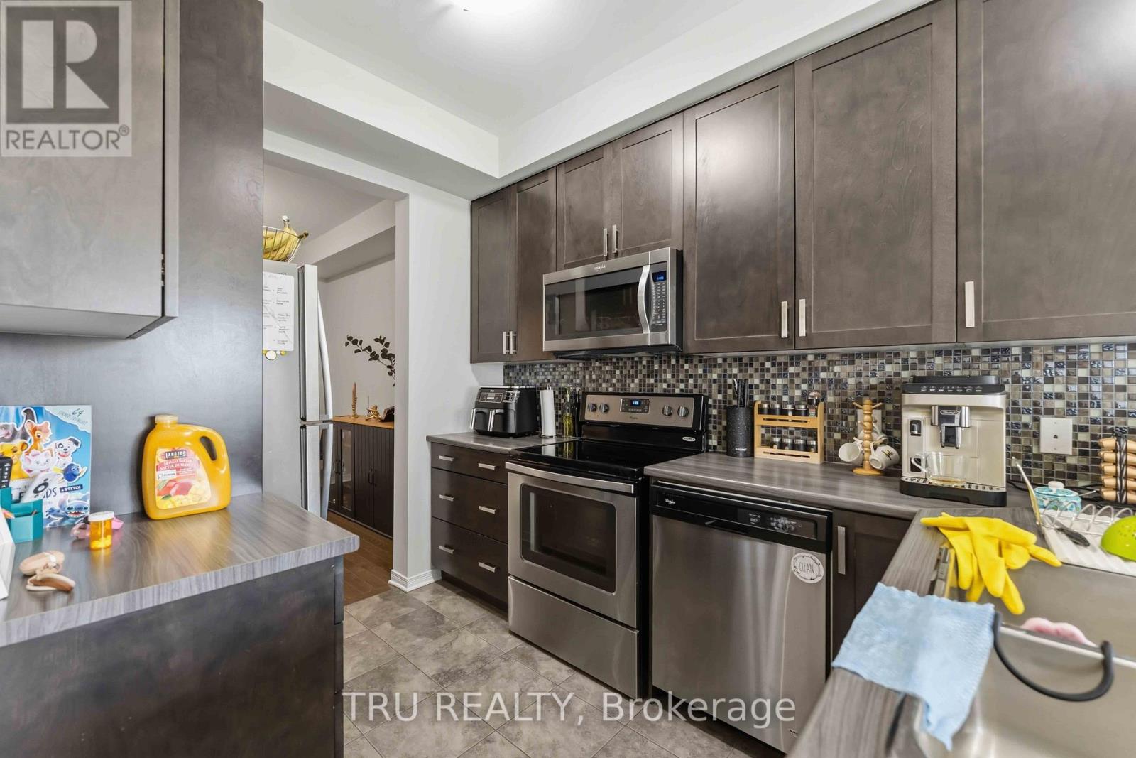 3 Bed, 3 Bath House for Rent in Ottawa – 205 LOSINO CRESCENT, Ottawa – MLS# X13494320 - Image 10