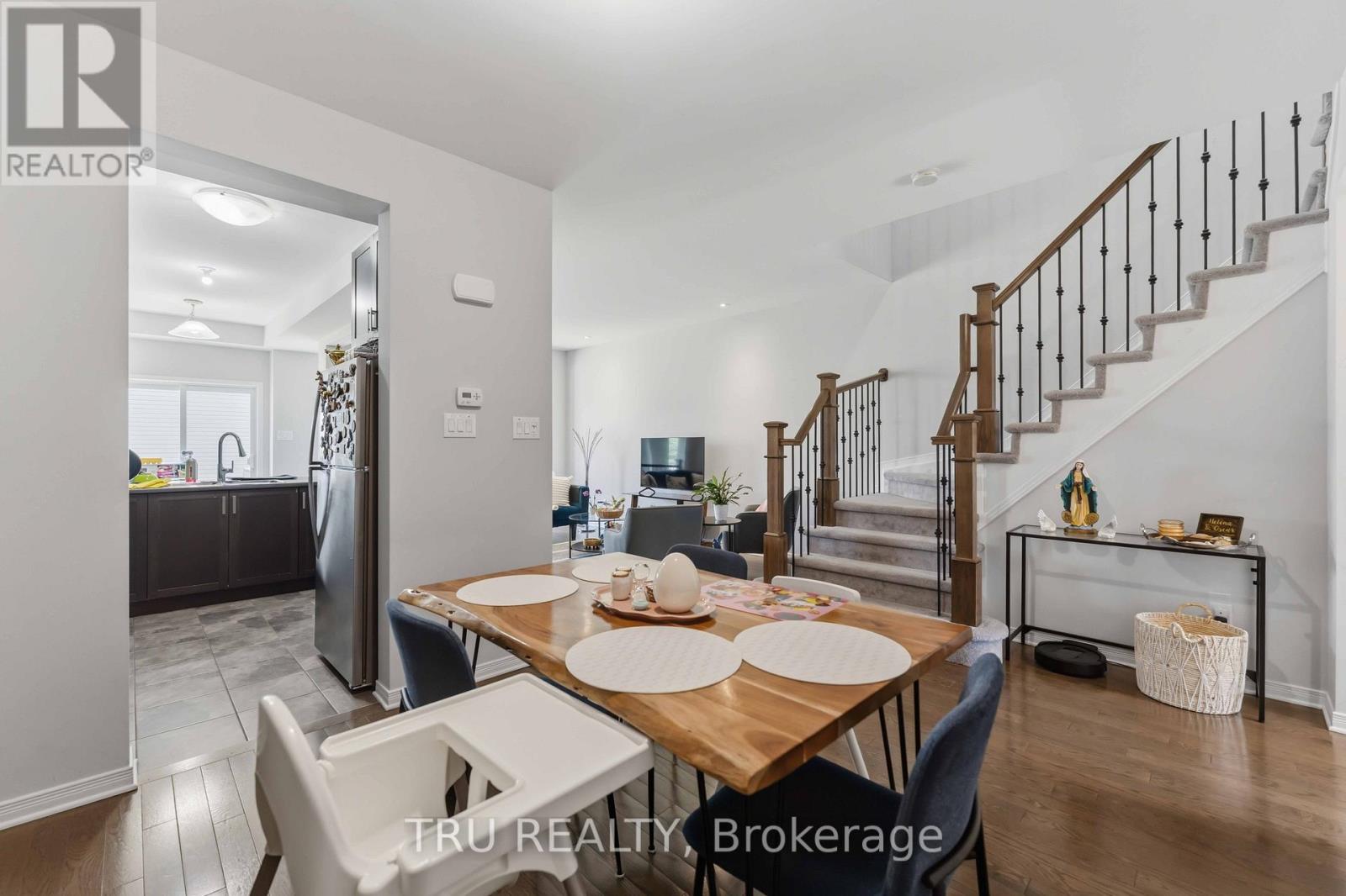 3 Bed, 3 Bath House for Rent in Ottawa – 205 LOSINO CRESCENT, Ottawa – MLS# X13494320 - Image 14