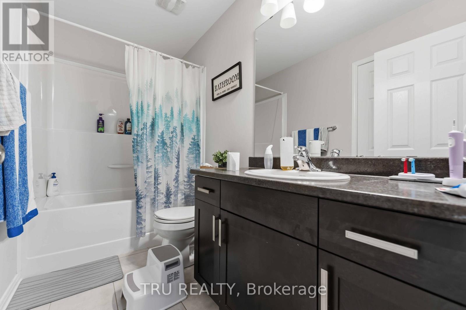 3 Bed, 3 Bath House for Rent in Ottawa – 205 LOSINO CRESCENT, Ottawa – MLS# X13494320 - Image 23