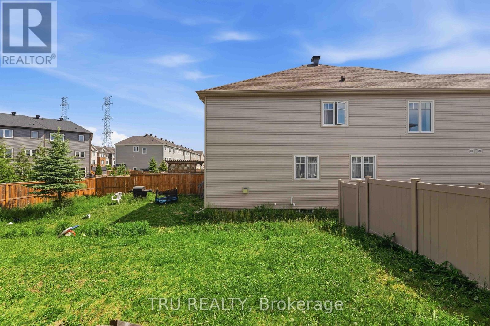 3 Bed, 3 Bath House for Rent in Ottawa – 205 LOSINO CRESCENT, Ottawa – MLS# X13494320 - Image 26