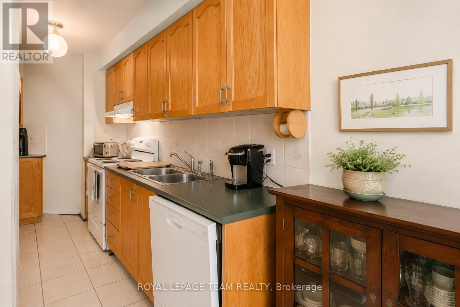 2 Bed, 2 Bath House for Sale in Ottawa – 20 – 1108 GABLEFIELD PRIVATE, Ottawa – MLS# X13494374 - Image 12