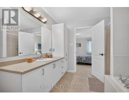 40 Gaslight Way, Russell, ON K4R0B1 Photo 16