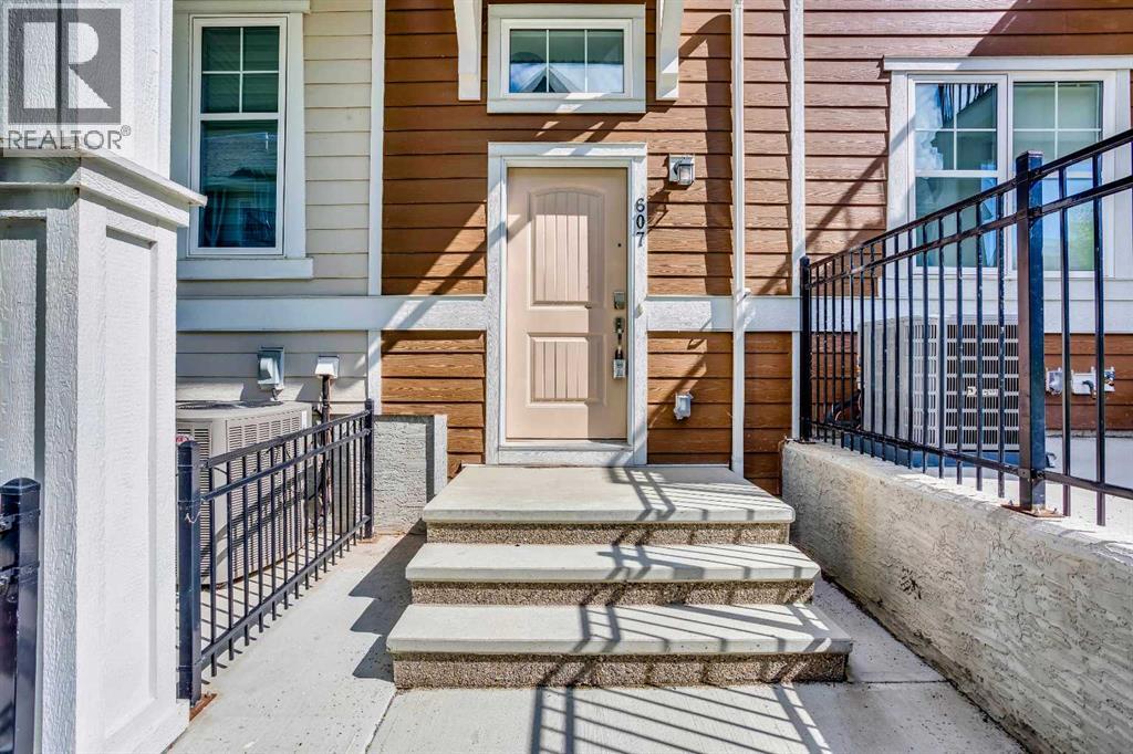 607 Cranbrook Walk SE — photo 30