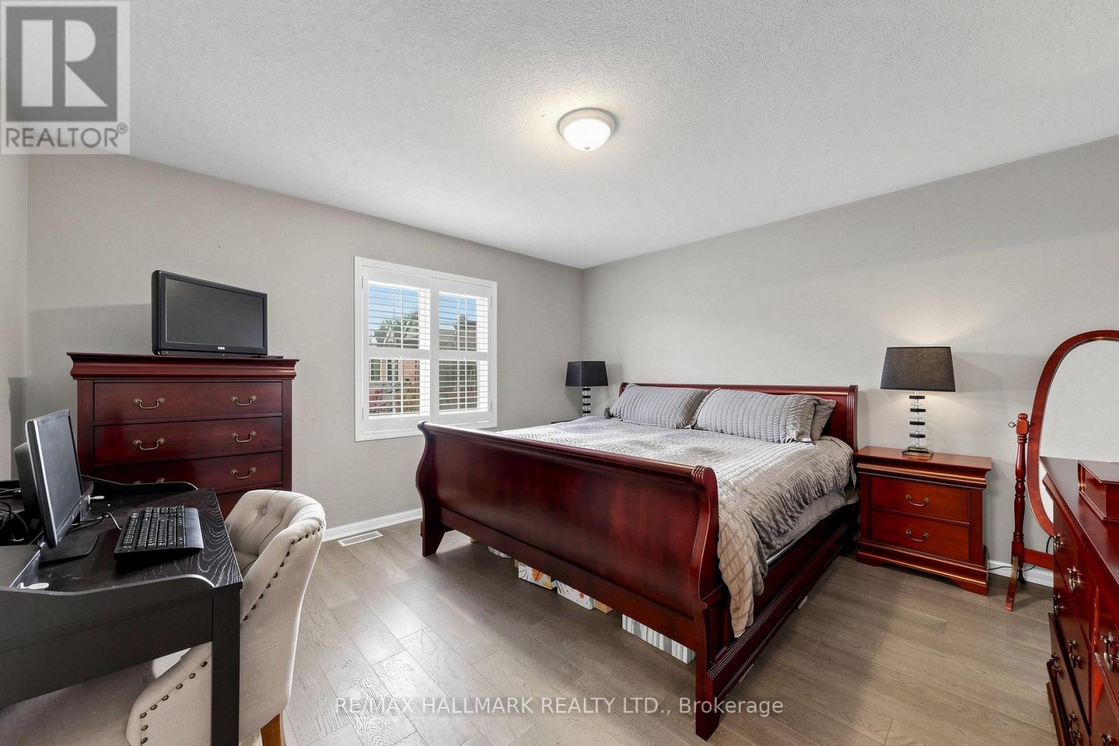 26 MERDOCK COURT - 15