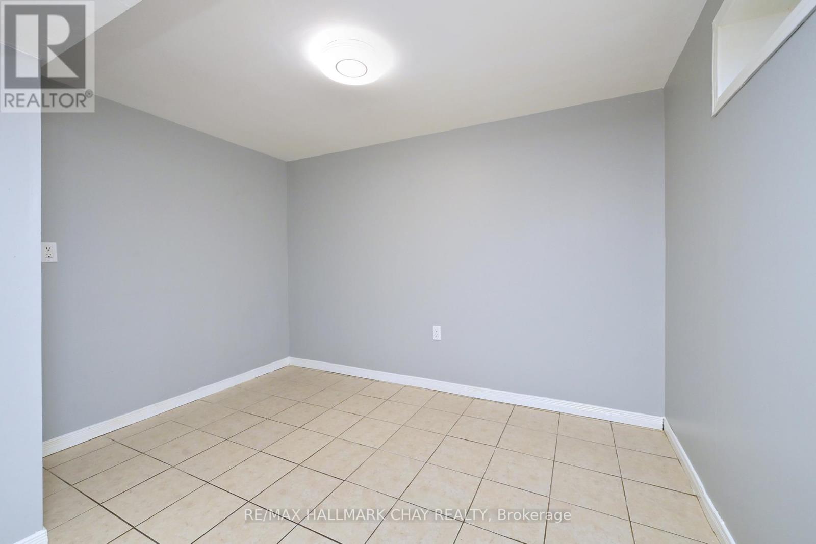 186 BEATTIE AVENUE - 27