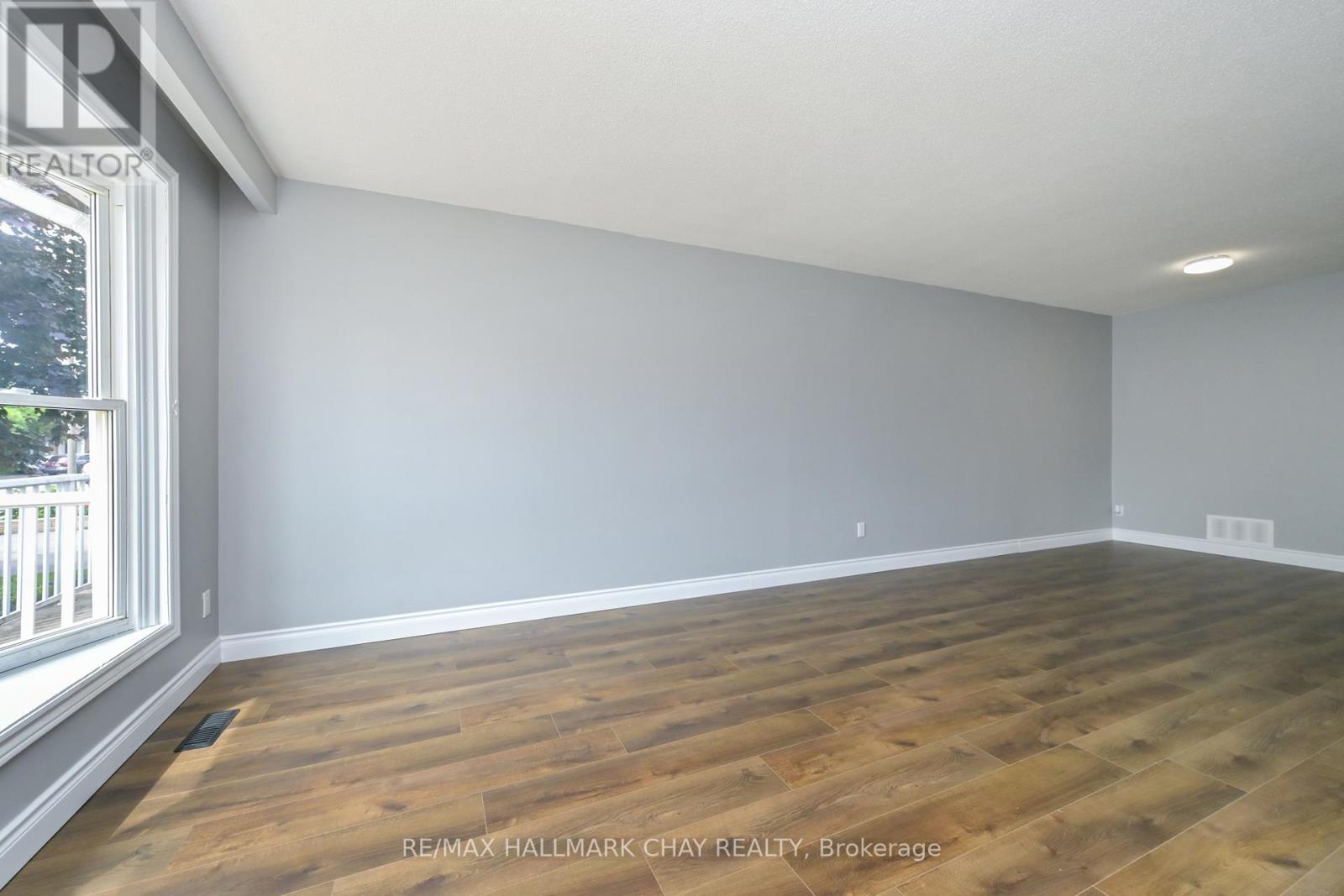 186 BEATTIE AVENUE - 10