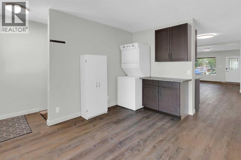 415 Centre Street — photo 22
