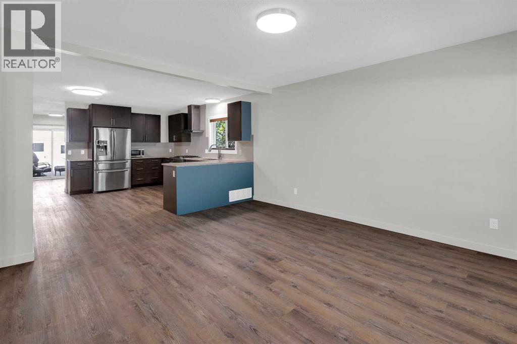 415 Centre Street - photo 5