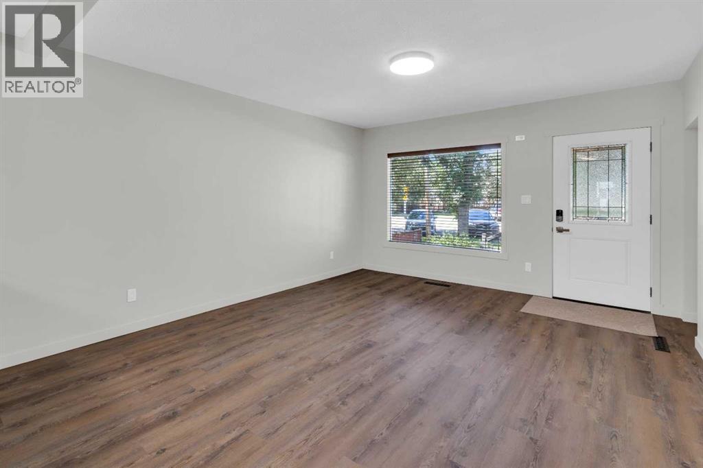 415 Centre Street — photo 6