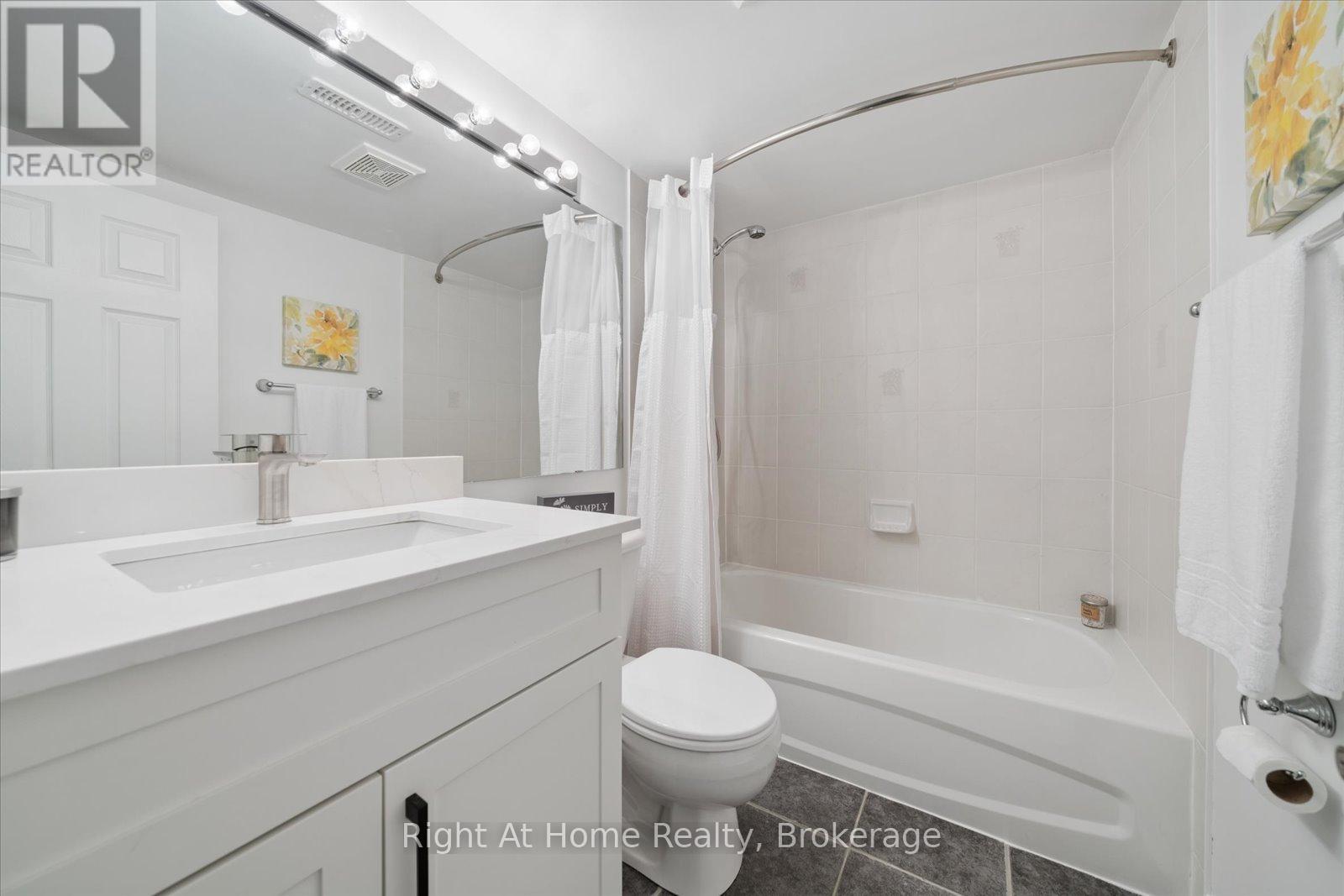 17 WICKER PARK WAY - 21