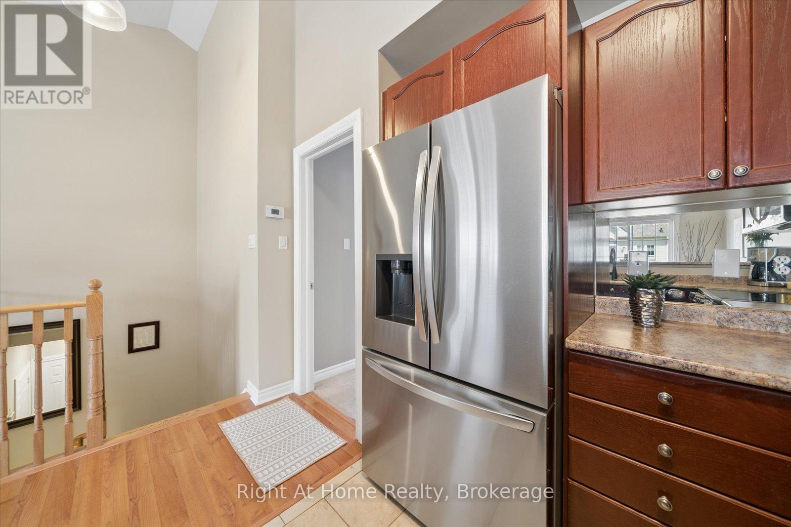 17 WICKER PARK WAY - 7