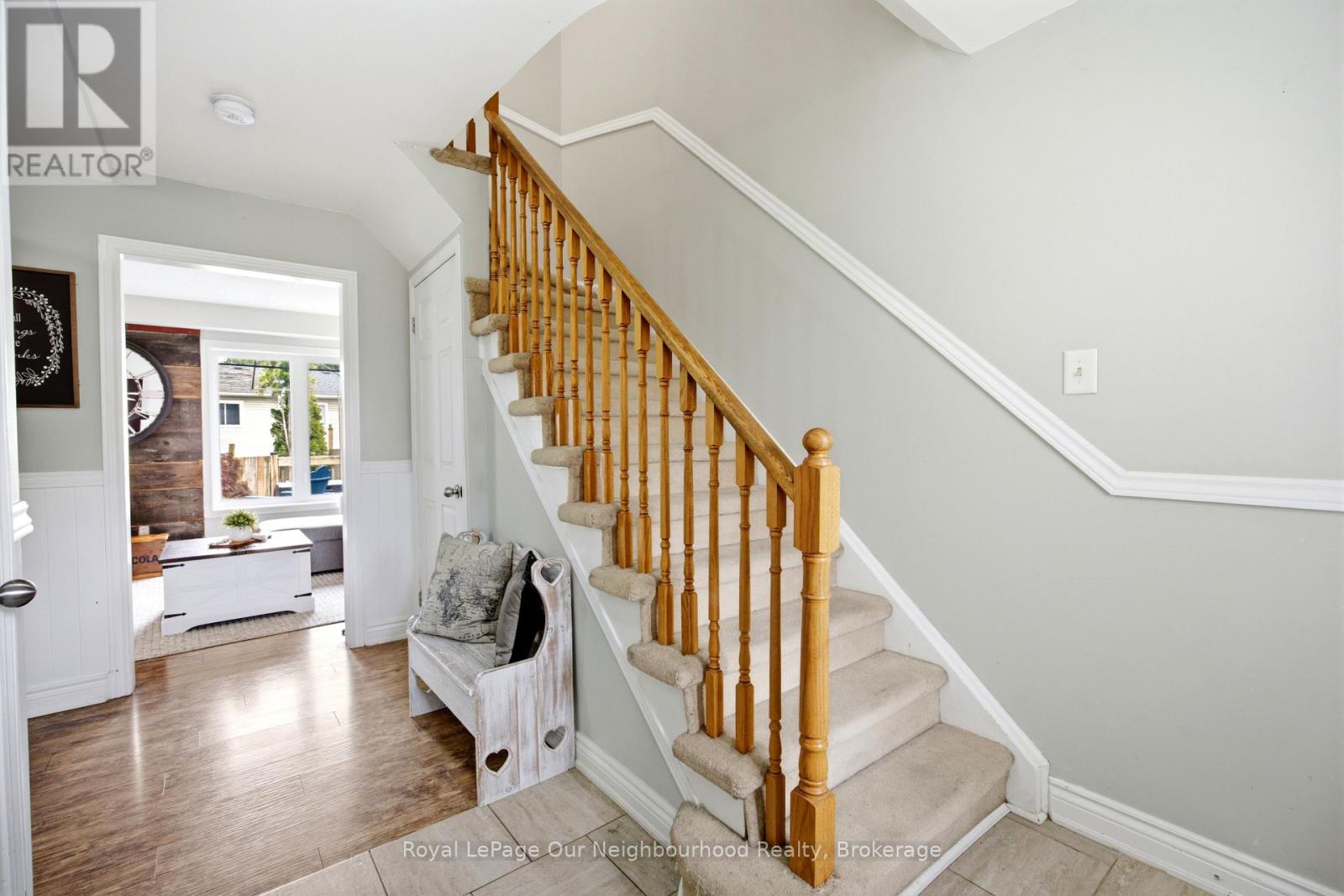 25 HANNING COURT - 7