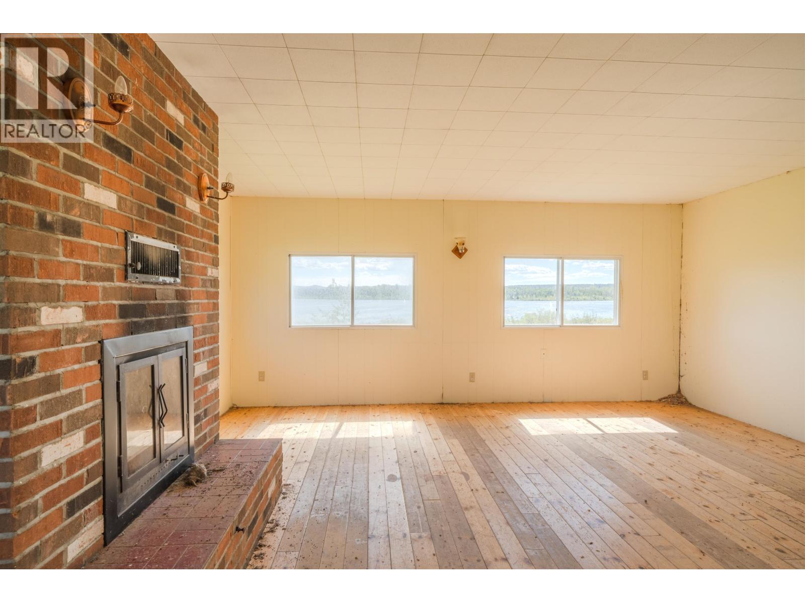 6442 BUFFALO CREEK ROAD - 37