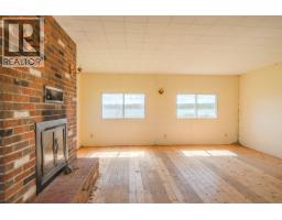 6442 Buffalo Creek Road, 100 Mile House, BC V1K1G0 Photo 38