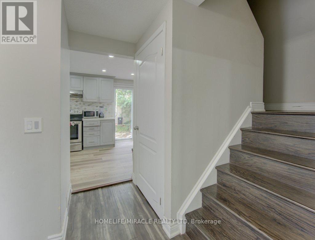 142 CORNERBROOK CRESCENT - 9