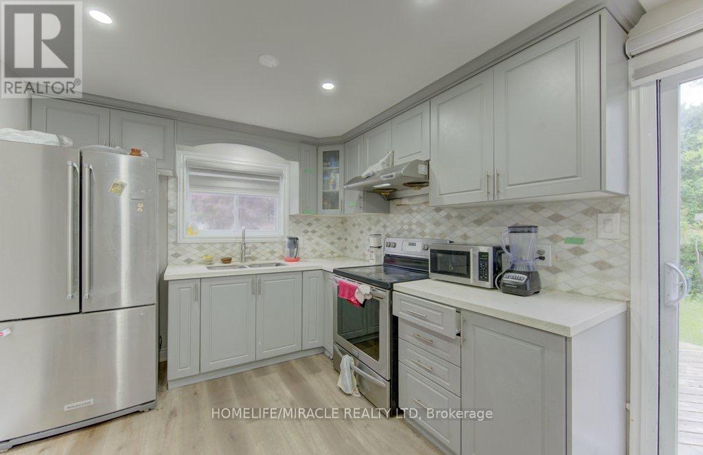 142 CORNERBROOK CRESCENT - 7