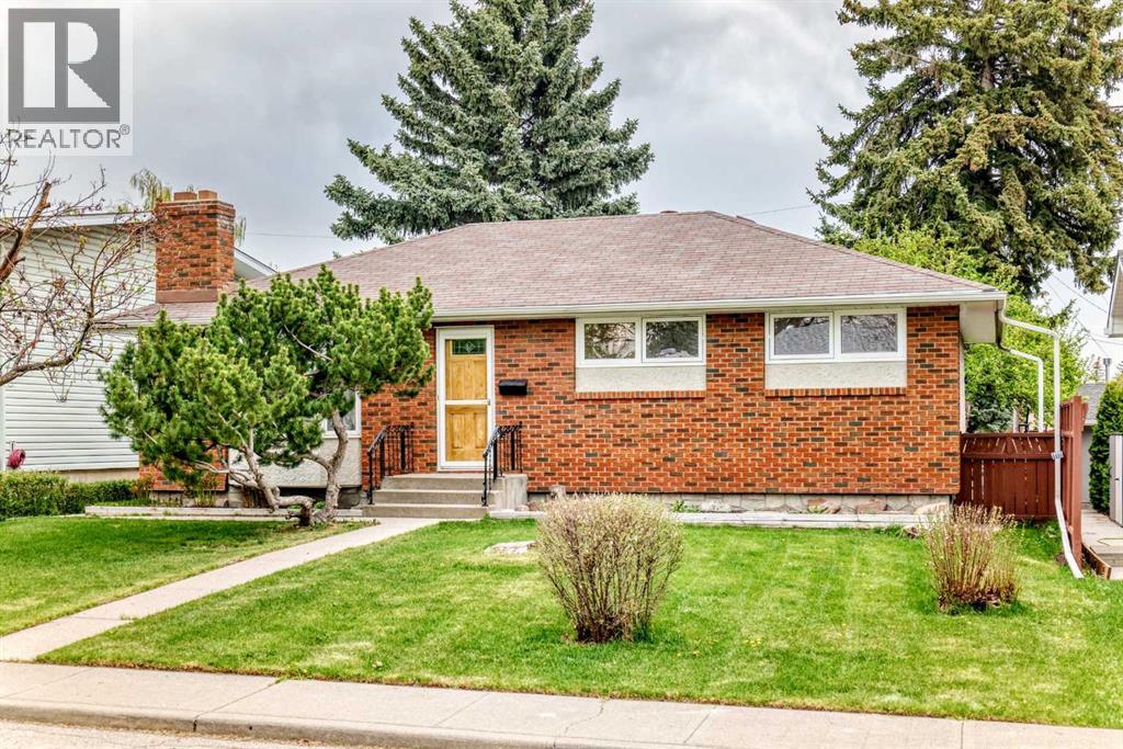 3132 48 Street SW - 1