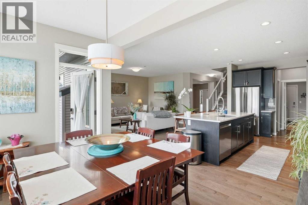 186 Howse Rise NE - 7