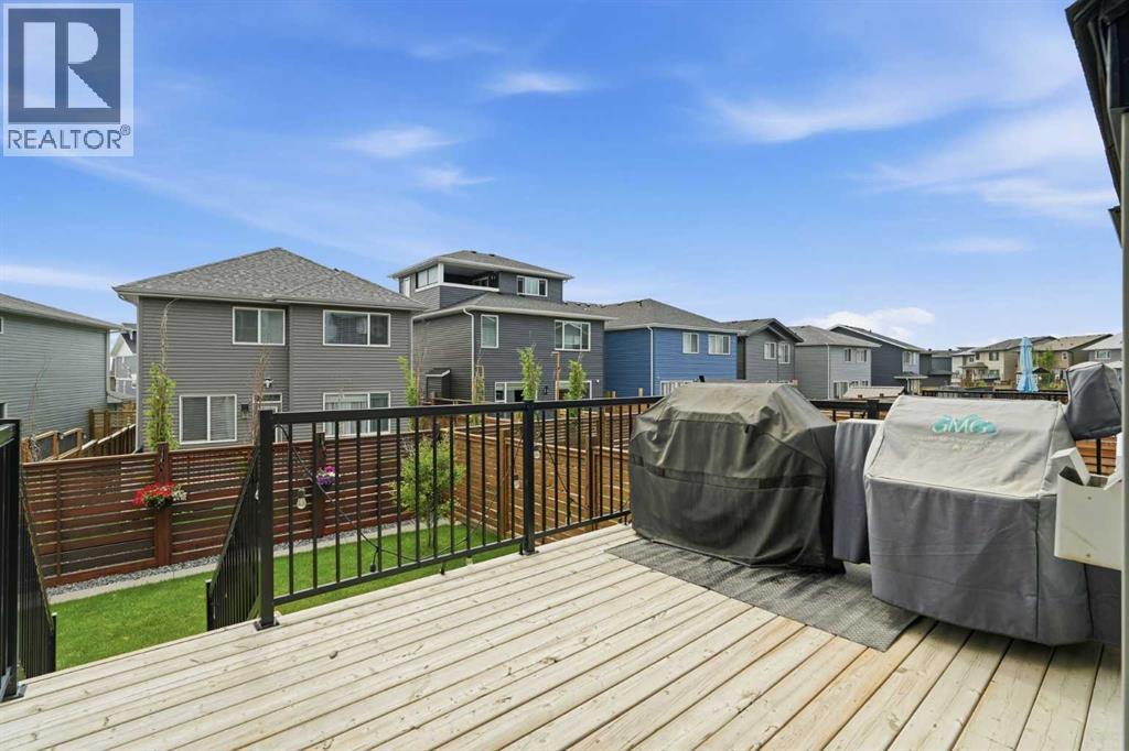 186 Howse Rise NE - 30