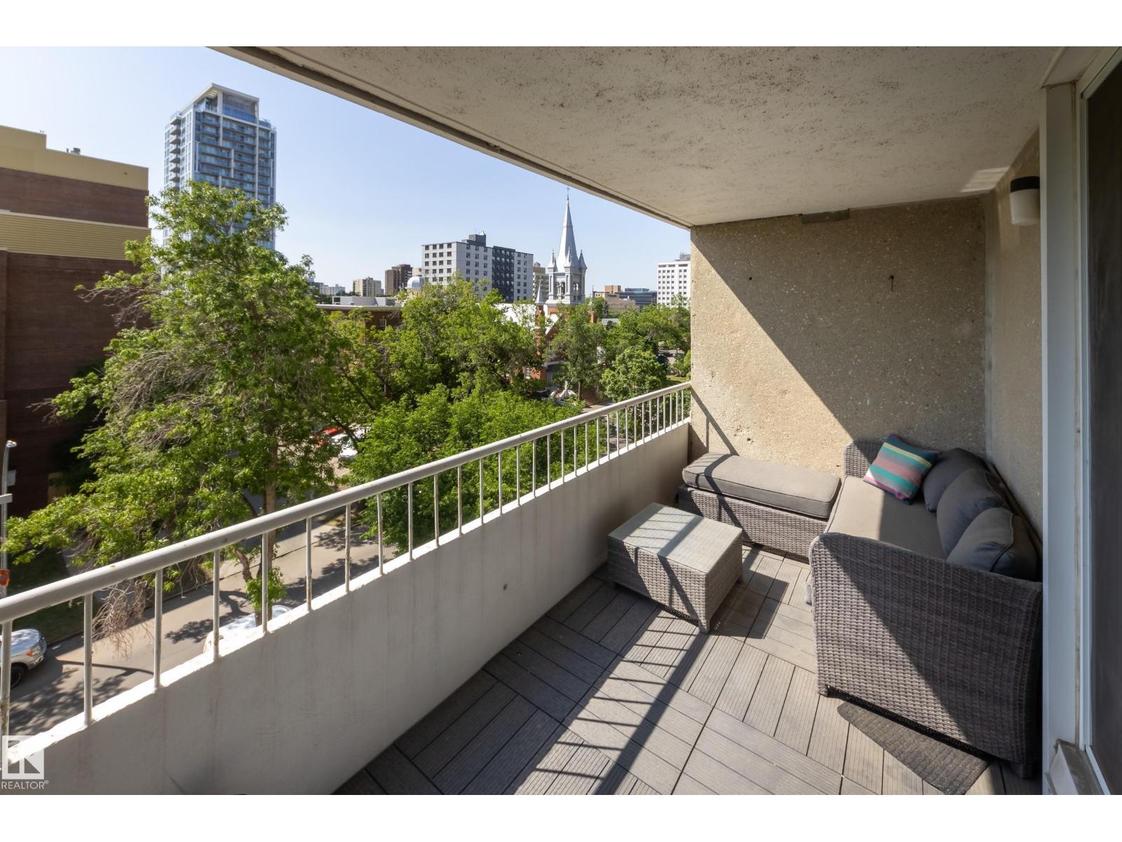 #504 9909 110 ST NW - 15