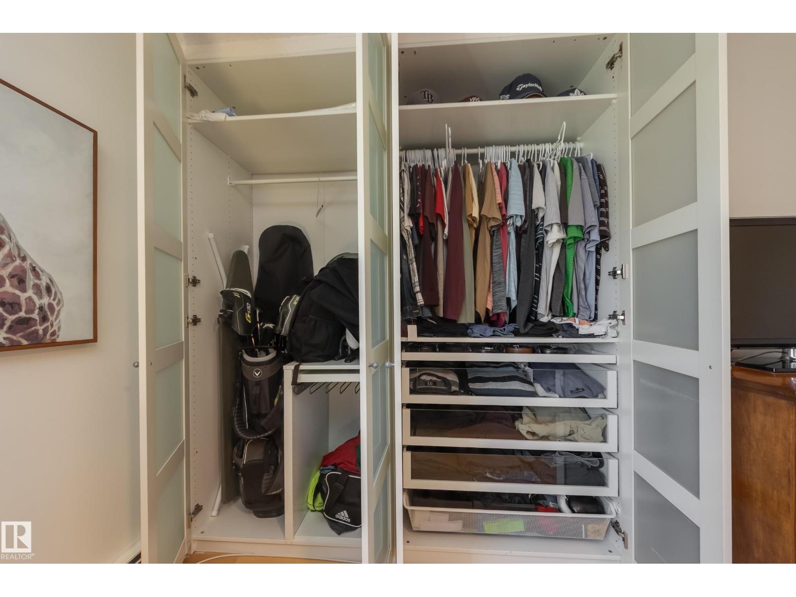 #504 9909 110 ST NW - 22