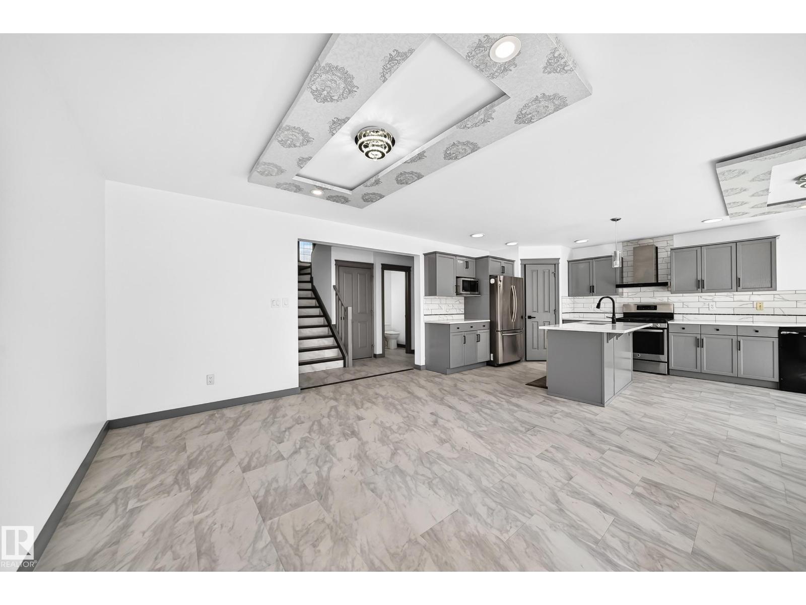 1549 37C AV NW - 16