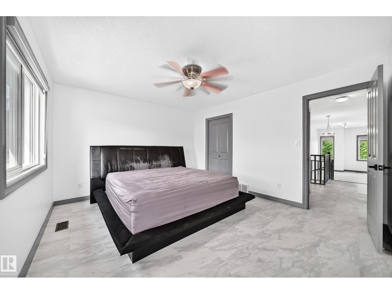 1549 37C AV NW - 25
