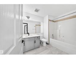 1549 37c Av Nw, Edmonton, AB T6T0E1 Photo 37