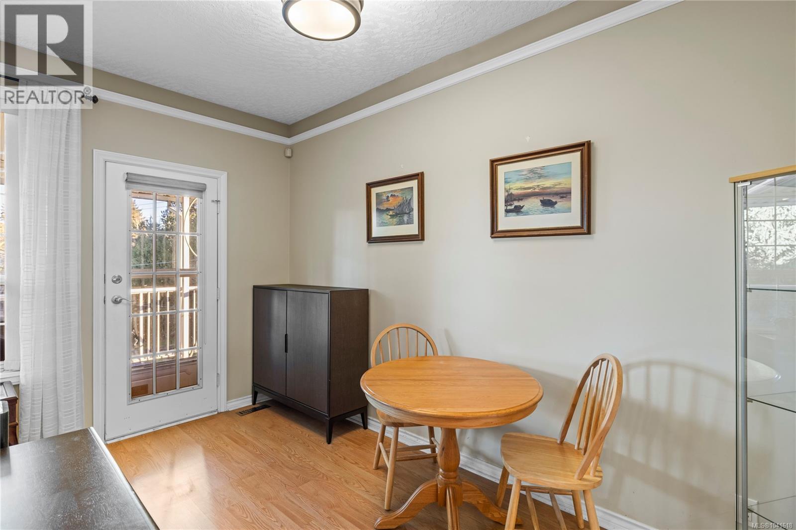 #45 2979 River Rd - 19
