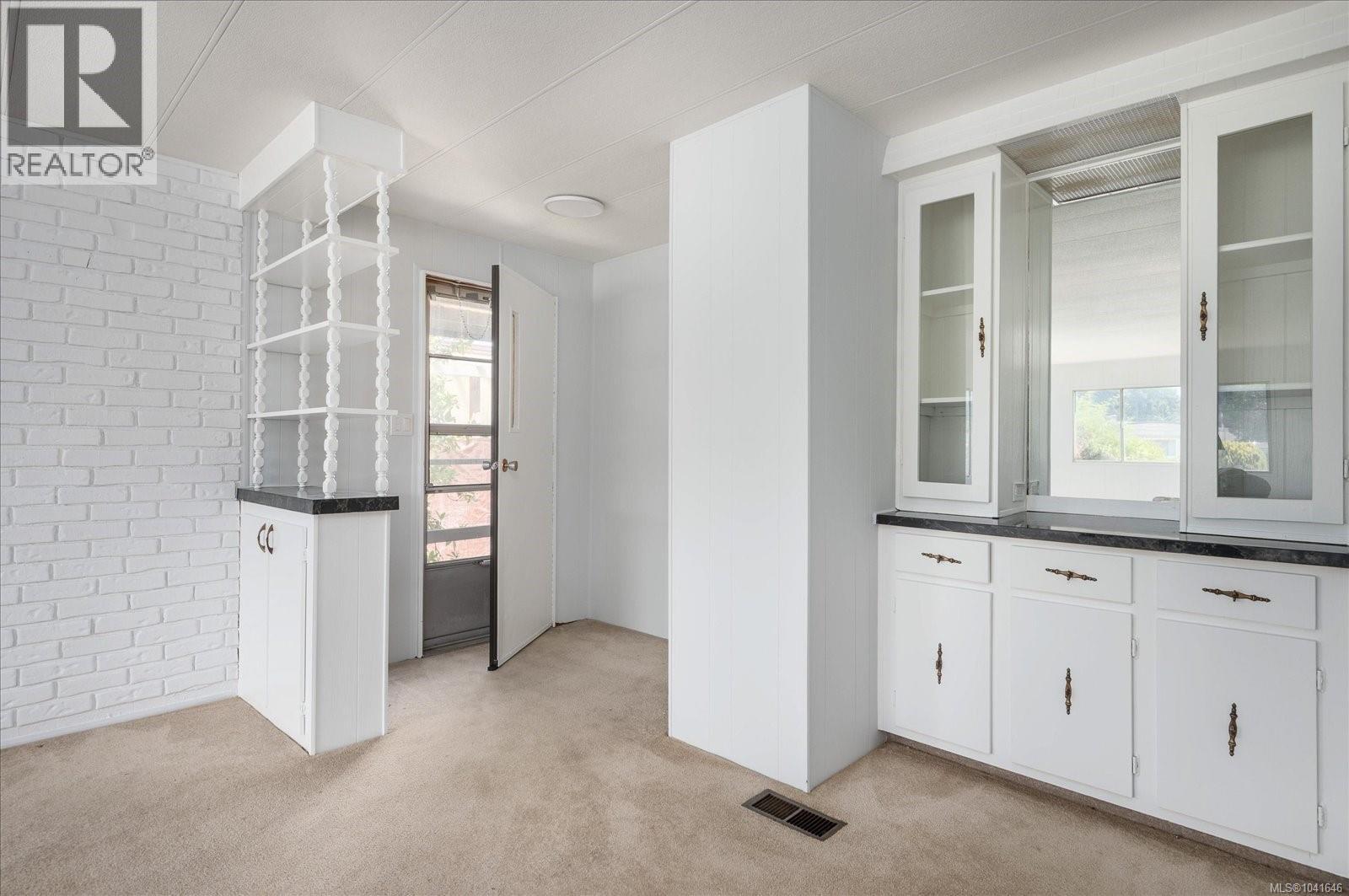 #24 1572 Seabird Rd - 15