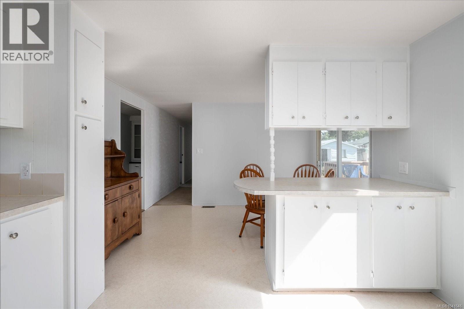 #24 1572 Seabird Rd - 10