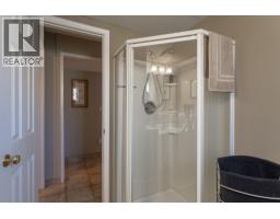780 Princess Court, Kelowna, BC V1X5X5 Photo 19