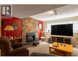 780 Princess Court, Kelowna, BC V1X5X5 Photo 14
