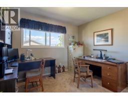 4pc Bathroom - 780 Princess Court, Kelowna, BC V1X5X5 Photo 11
