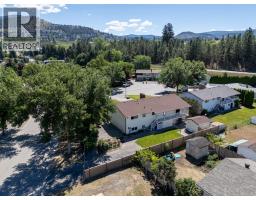 780 Princess Court, Kelowna, BC V1X5X5 Photo 39