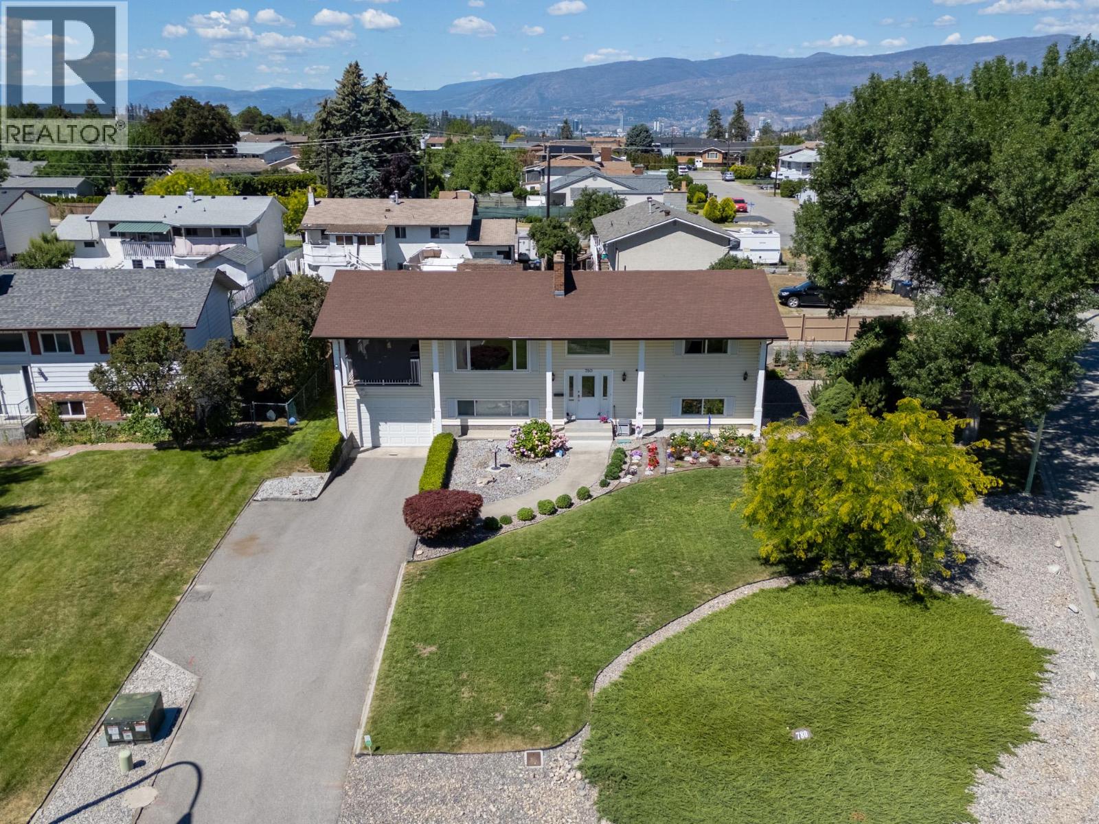 780 Princess Court - 35