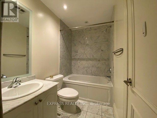 #302 51 YORK MILLS ROAD - 22