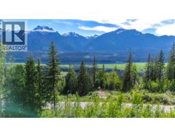 2465 Monashee Court Lot# 24, Revelstoke, BC V0E2S3 Photo 7