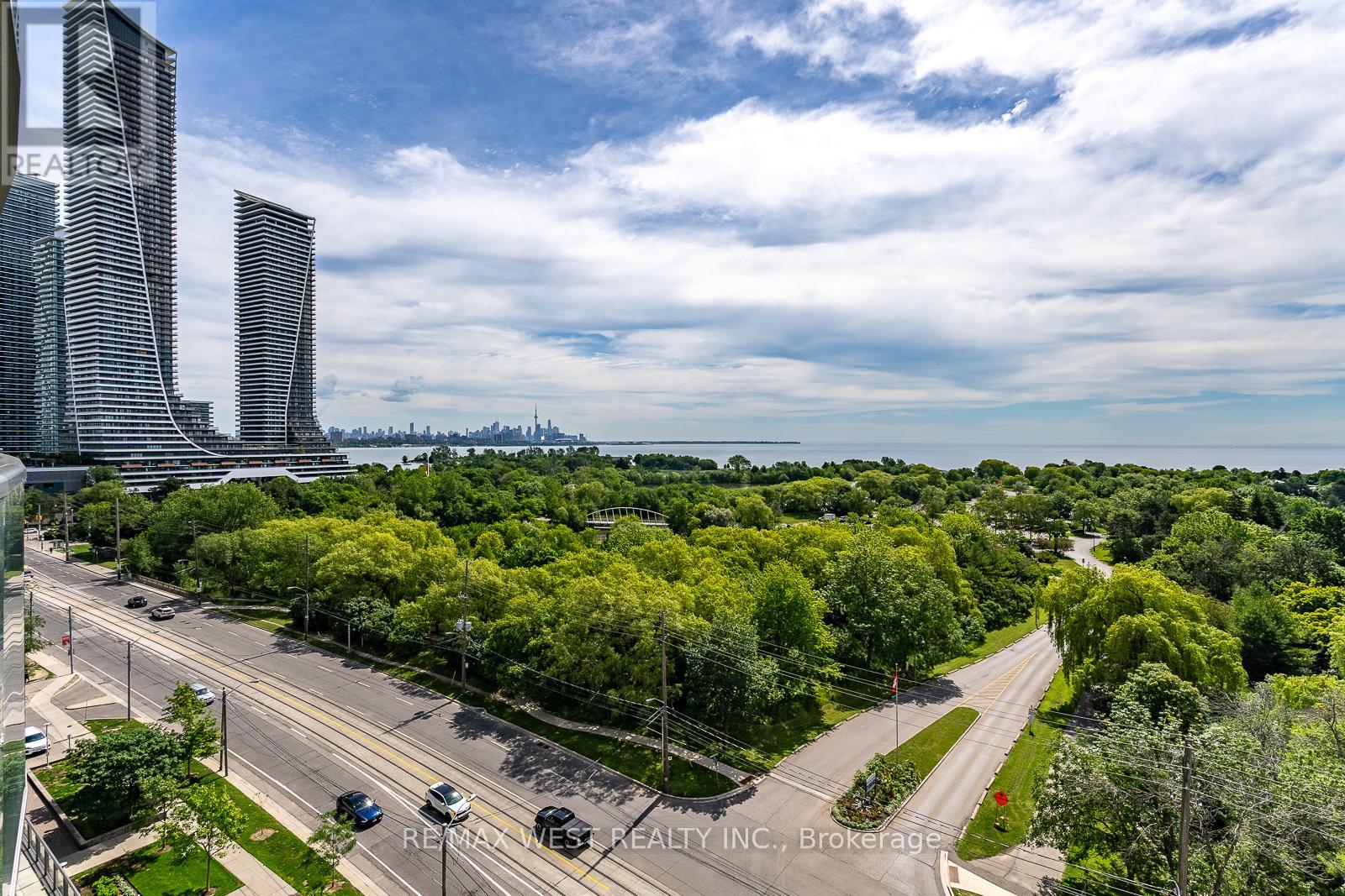 #908 2240 LAKE SHORE BOULEVARD W - Image 32