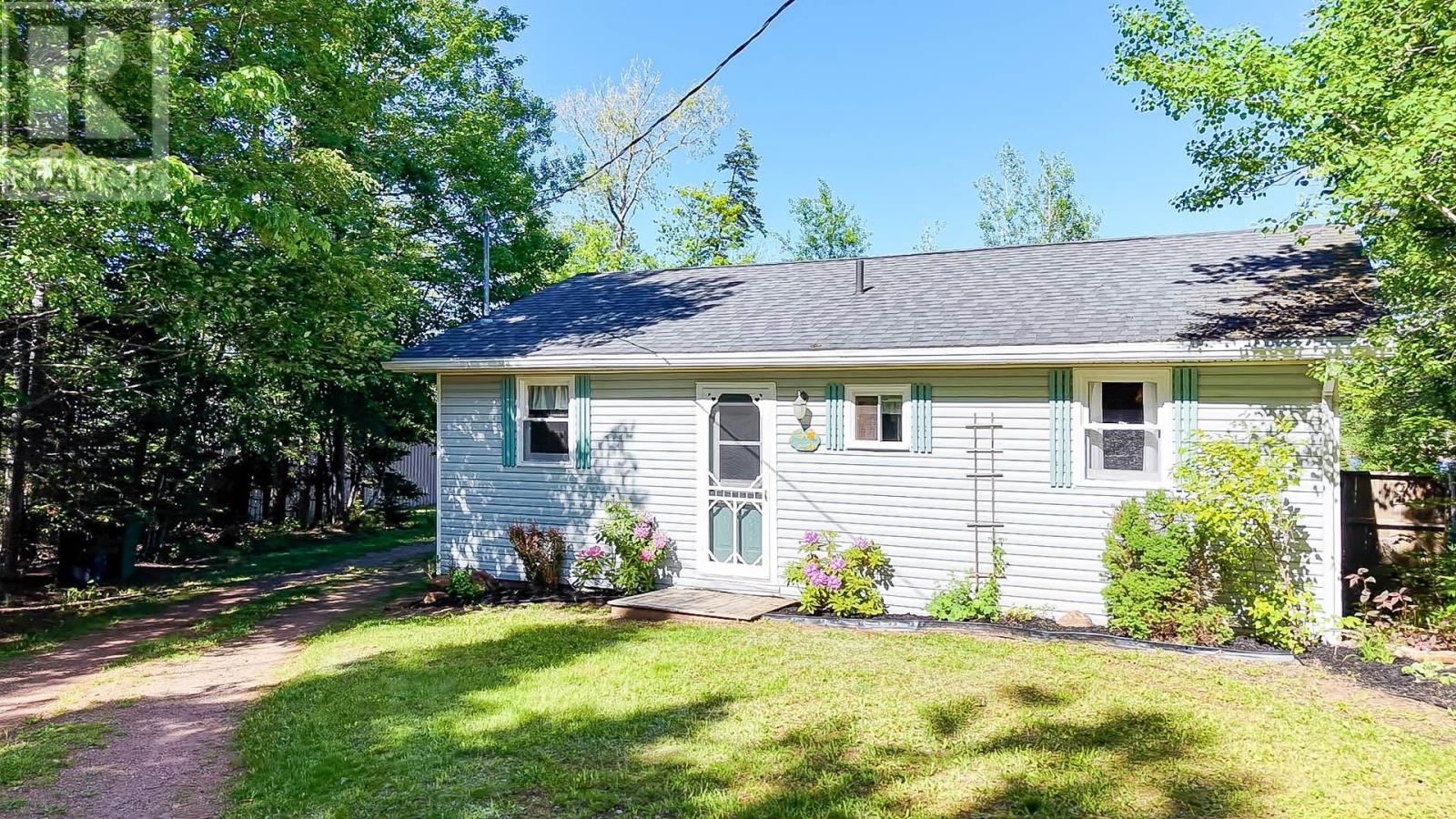 196 Burdett Lane - 1